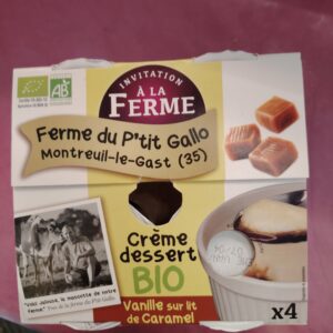 crème vanille sur lit de caramel